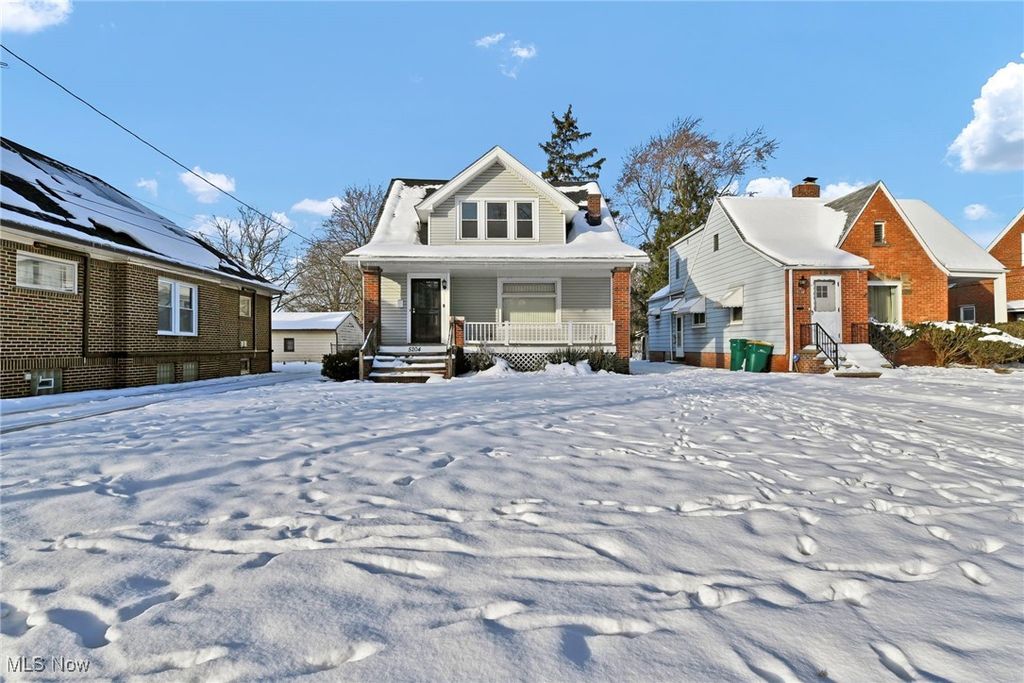 5204 Anthony Street, Maple Heights, OH 44137