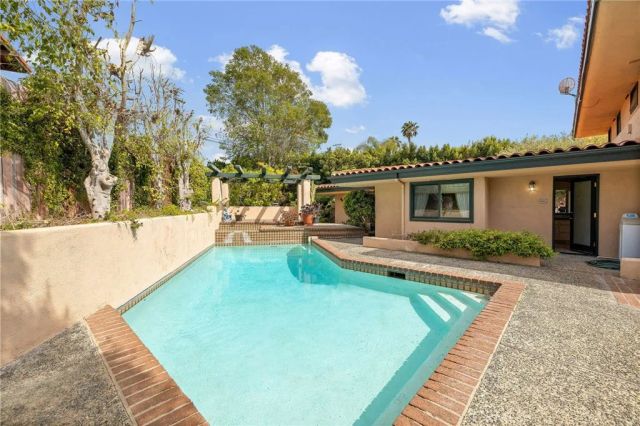 1432 Via Coronel, Palos Verdes Estates, CA 90274