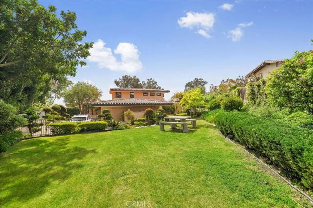 1432 Via Coronel, Palos Verdes Estates, CA 90274