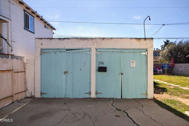 216 E Lewis Street, Ventura, CA 93001