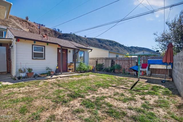 216 E Lewis Street, Ventura, CA 93001