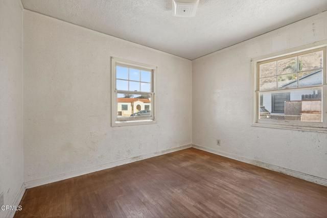 216 E Lewis Street, Ventura, CA 93001