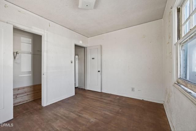 216 E Lewis Street, Ventura, CA 93001