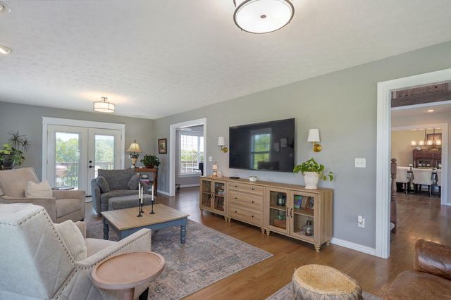 2370 Sheron Drive, Nixa, MO 65714