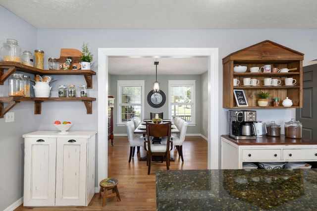 2370 Sheron Drive, Nixa, MO 65714