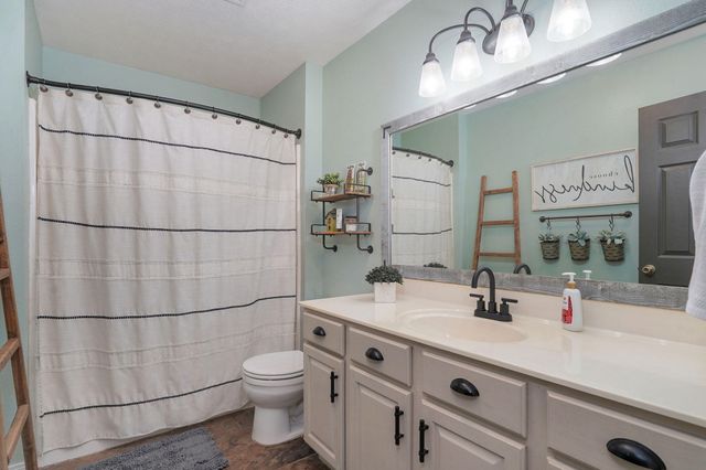 2370 Sheron Drive, Nixa, MO 65714