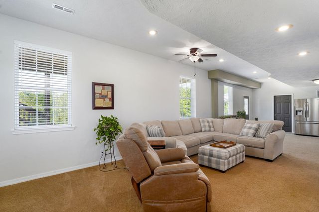 2370 Sheron Drive, Nixa, MO 65714