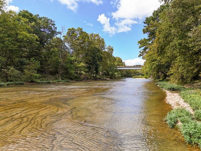 2370 Sheron Drive, Nixa, MO 65714