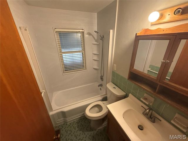 223 Wiegel Drive, Ferguson, MO 63135