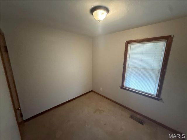 223 Wiegel Drive, Ferguson, MO 63135