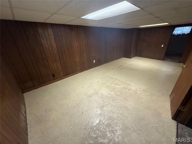 223 Wiegel Drive, Ferguson, MO 63135