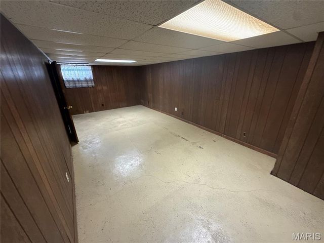 223 Wiegel Drive, Ferguson, MO 63135