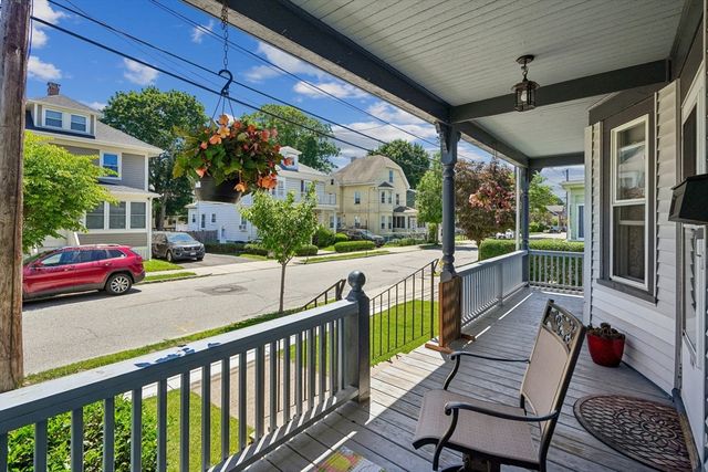 174 Beach St, Quincy, MA 02170