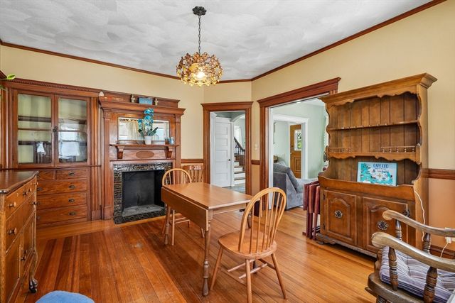 174 Beach St, Quincy, MA 02170