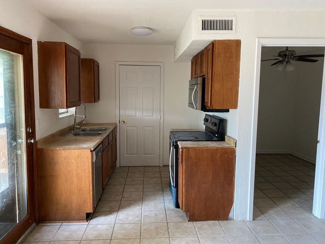 1067 Elmwood Drive, Lewisville, TX 75067