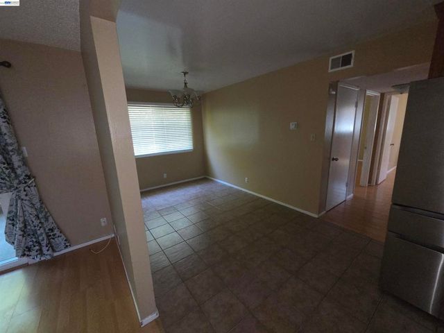 709 Pope Dr, Vallejo, CA 94591