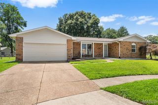 5863 Stonehorse Court, St Louis, MO 63129