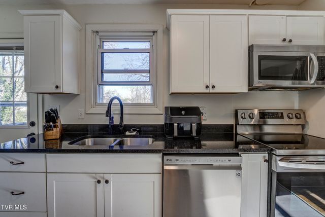 1309 Indian Hills Drive, Bristol, TN 37620