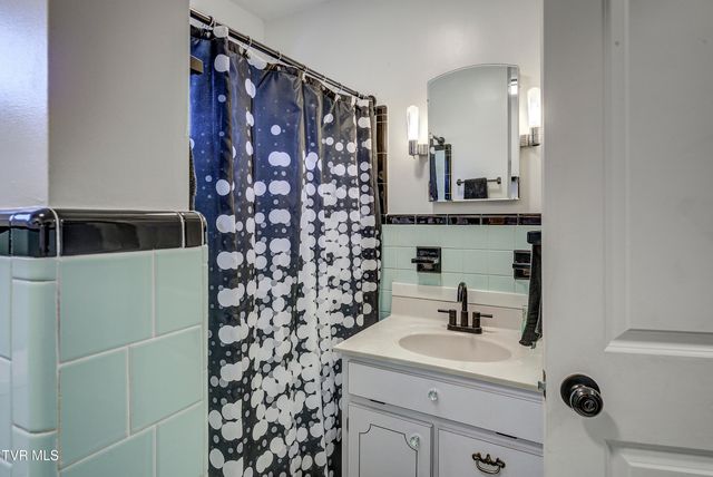 1309 Indian Hills Drive, Bristol, TN 37620