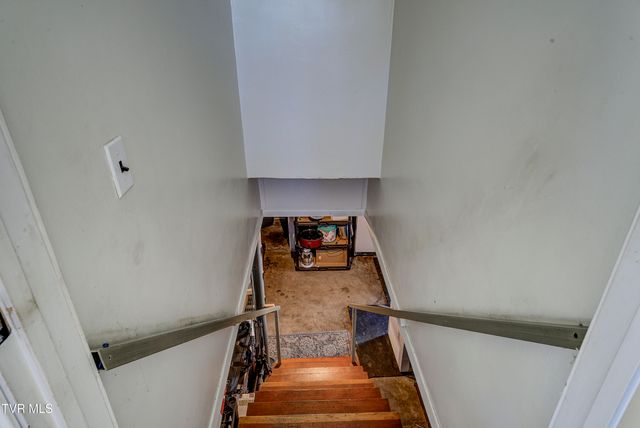 1309 Indian Hills Drive, Bristol, TN 37620