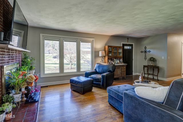 1309 Indian Hills Drive, Bristol, TN 37620