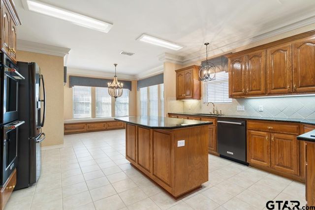 3103 Lakepine Cir, Tyler, TX 75707