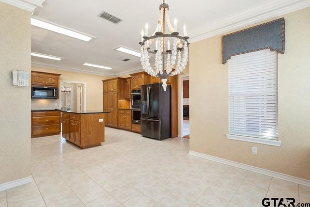 3103 Lakepine Cir, Tyler, TX 75707