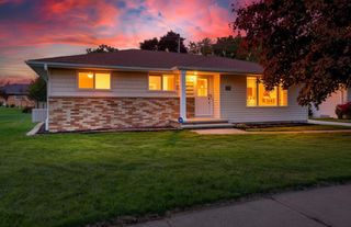 1214 E LINDBERGH STREET, Appleton, WI 54911