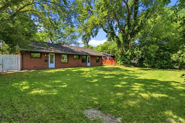 3511 Kent Street, Flint, MI 48503