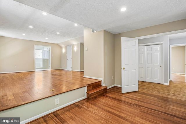 11568 PARAMUS DR, North Potomac, MD 20878