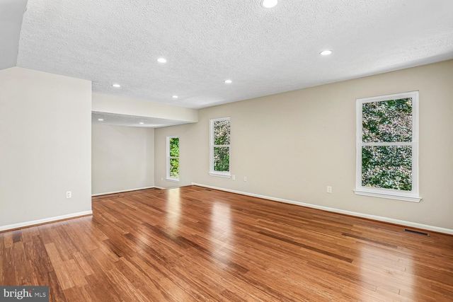 11568 PARAMUS DR, North Potomac, MD 20878