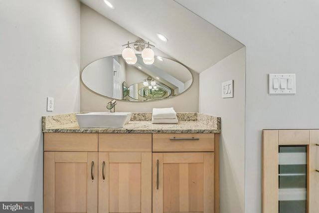 11568 PARAMUS DR, North Potomac, MD 20878