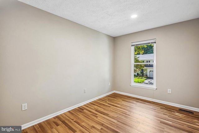 11568 PARAMUS DR, North Potomac, MD 20878