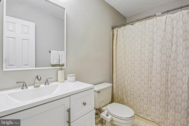 11568 PARAMUS DR, North Potomac, MD 20878