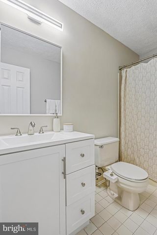 11568 PARAMUS DR, North Potomac, MD 20878