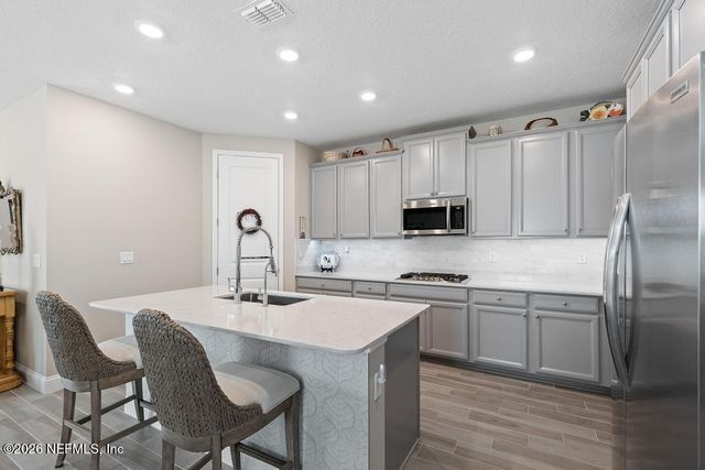 25 QUOTA Circle, St. Johns, FL 32259