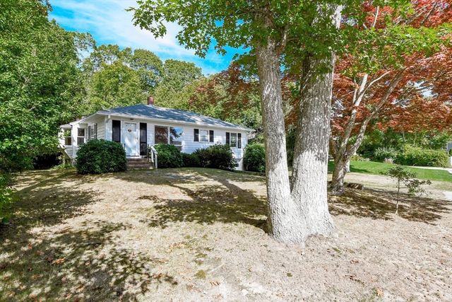 27 Beach Street, Marion, MA 02738