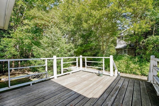 27 Beach Street, Marion, MA 02738