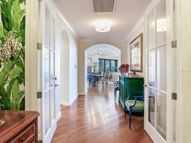 5707 YEATS MANOR DRIVE 201, Tampa, FL 33616