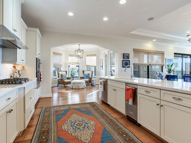 5707 YEATS MANOR DRIVE 201, Tampa, FL 33616