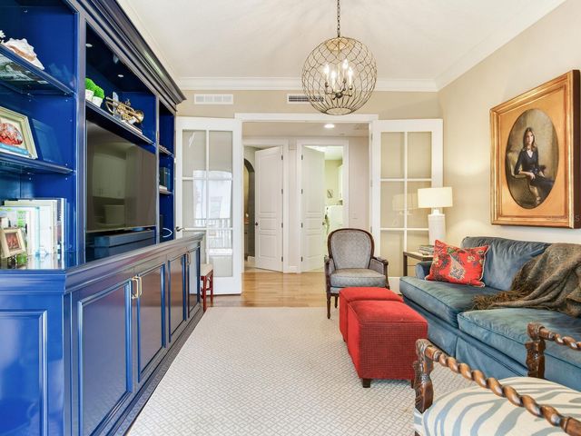 5707 YEATS MANOR DRIVE 201, Tampa, FL 33616