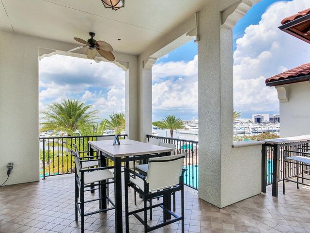 5707 YEATS MANOR DRIVE 201, Tampa, FL 33616