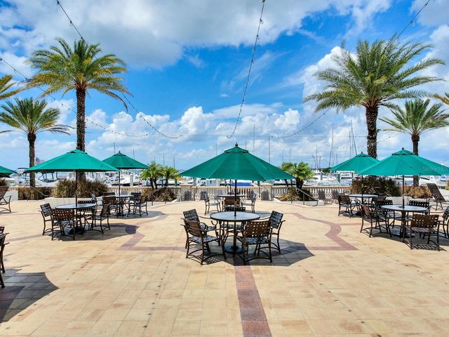 5707 YEATS MANOR DRIVE 201, Tampa, FL 33616