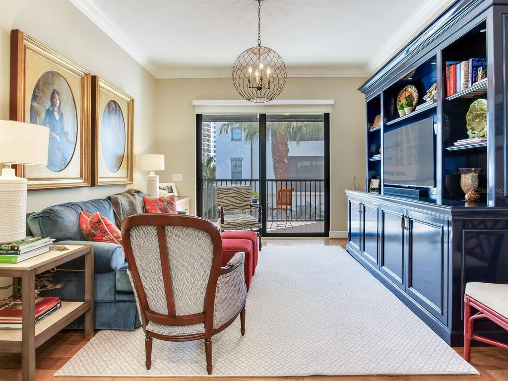 Image 37 of property listing at 5707 YEATS MANOR DRIVE 201, Tampa, FL 33616