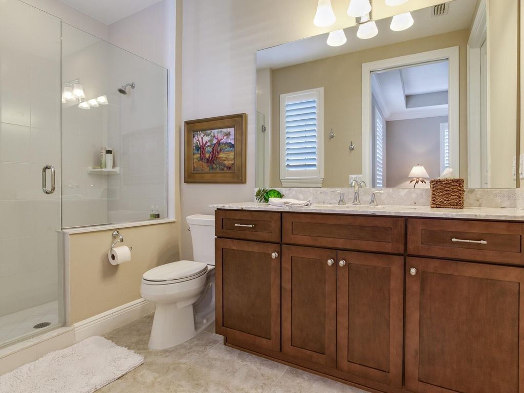 Image 47 of property listing at 5707 YEATS MANOR DRIVE 201, Tampa, FL 33616