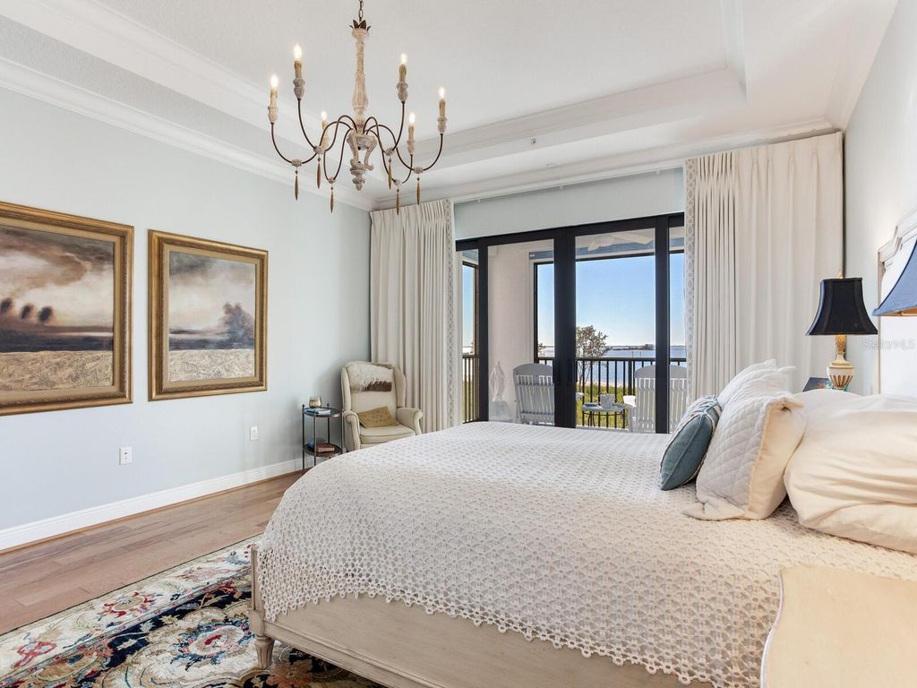 Image 52 of property listing at 5707 YEATS MANOR DRIVE 201, Tampa, FL 33616