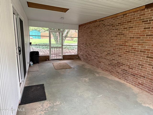 3215 Colonial Drive, Aiken, SC 29801