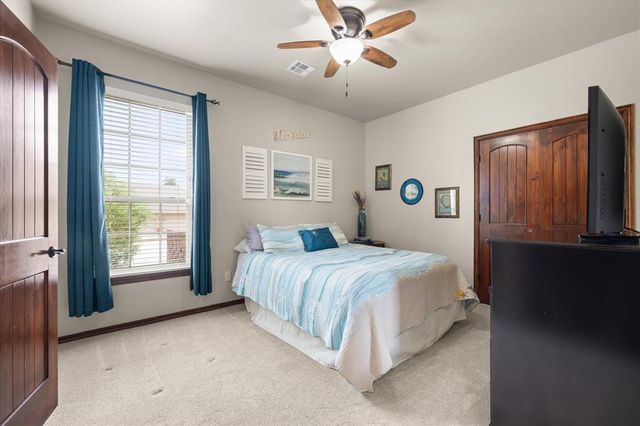 3812 Newburg Drive, Choctaw, OK 73020