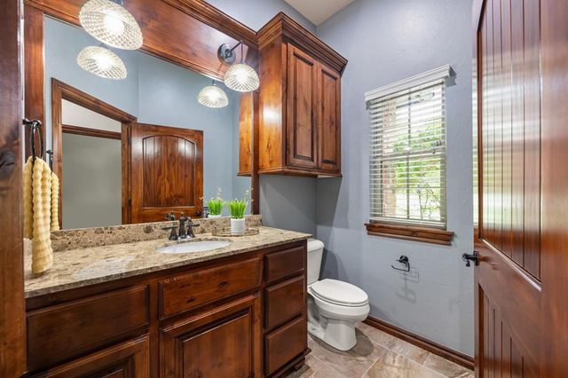 3812 Newburg Drive, Choctaw, OK 73020