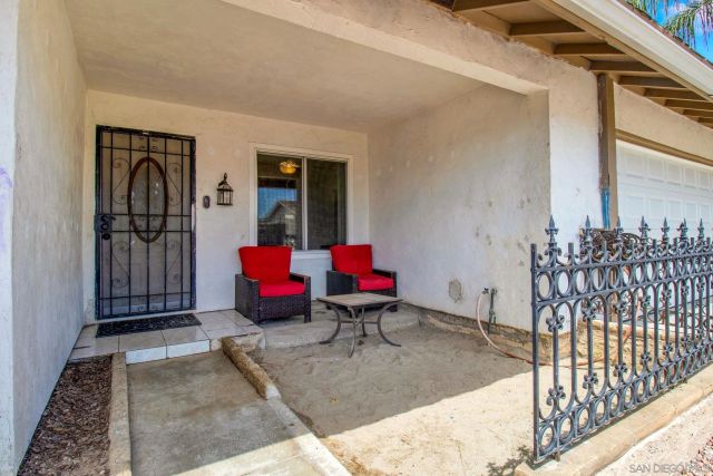 10252 Lairwood, Santee, CA 92071